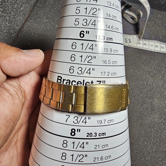 Citizen Mens Quartz Watch Gold Tone Black Date Just 5510-076214 Parts Or Repair - Picture 5 of 9